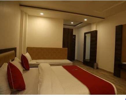 Hotel Shri Vardhan Ujjain Exterior photo